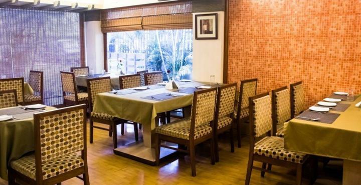 Hotel Park Central Koregaon Park プネ エクステリア 写真