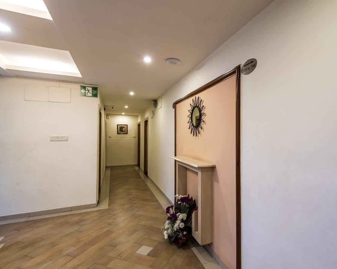Hotel Park Central Koregaon Park プネ エクステリア 写真