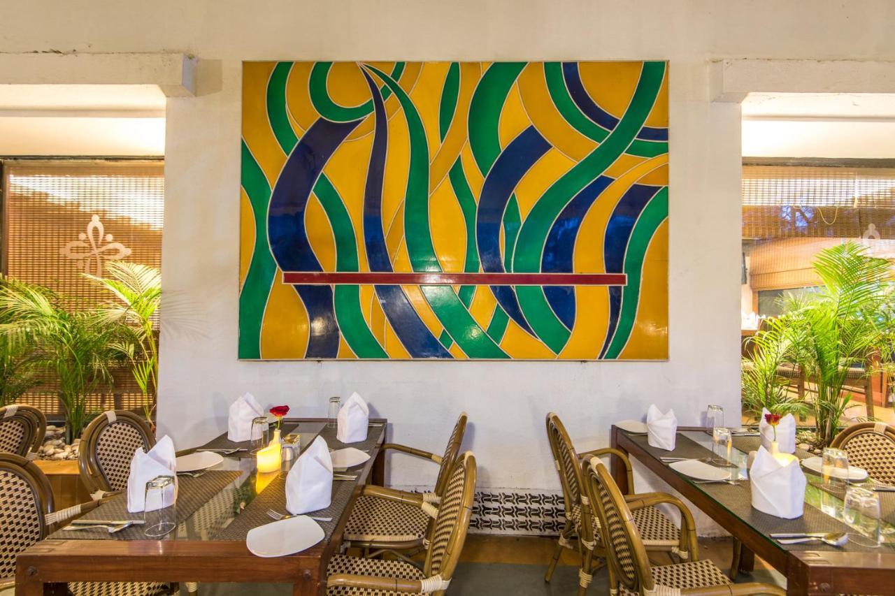 Hotel Park Central Koregaon Park プネ エクステリア 写真